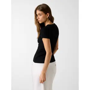 Embroidered Star T-shirt Women Guess image-3