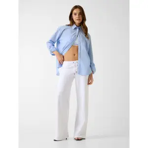 Women's joggers Guess Iconic Embro image-1