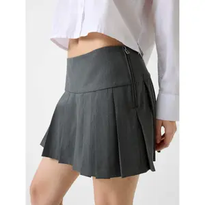 Mini skirt woman Guess image-4