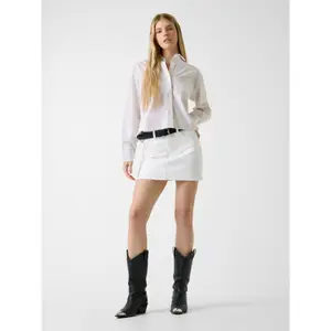 Woman's shirt Guess GJ Cropped image-2