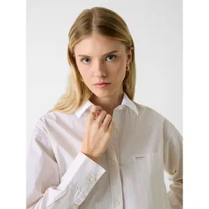 Woman's shirt Guess GJ Cropped image-4