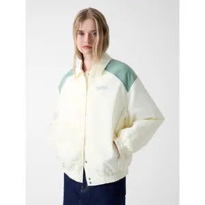 Women's windbreaker Guess GJ Heritage image-1