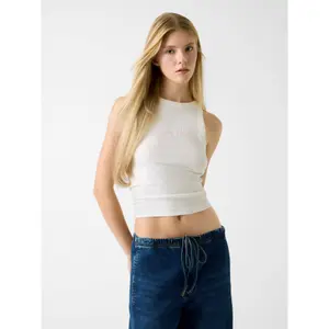 Embroidered logo tank top for women Guess image-1
