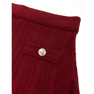 Rozkloszowana spódnica damska Guess Carmen image-2