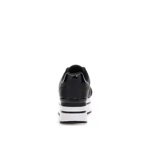 Zapatillas de cuero mujer Guess Hansin Active image-3