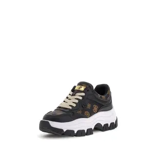 Baskets femme Guess Brecky3 image-1