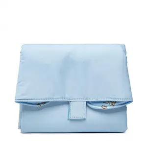 Torba na pranie dla dziewczynki i mata Guess image-2