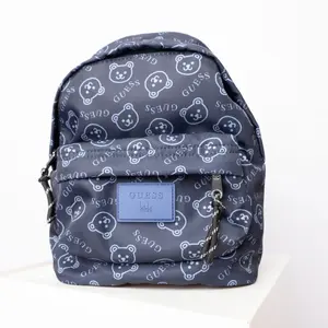 Mini-rygsæk til børn Guess image-0