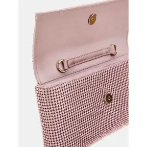 Bolso de mano con cierre de solapa y botón para mujer Guess Zalina image-2