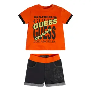 Baby boy t-shirt + jean shorts set Guess image-1