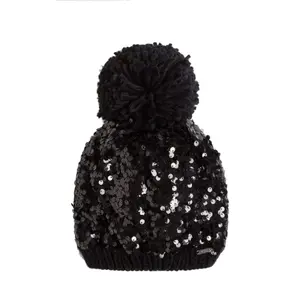 Girl's hat Guess image-0