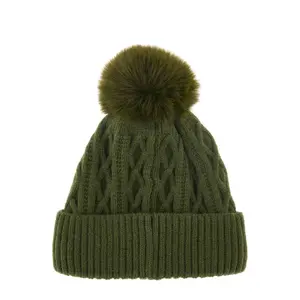 Girl's hat Guess image-1