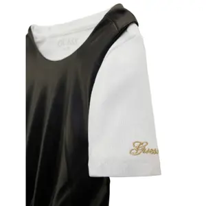Ensemble t-shirt avec robe fille Guess PU image-2