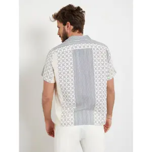 Camisa Guess Meyer Dobby image-3