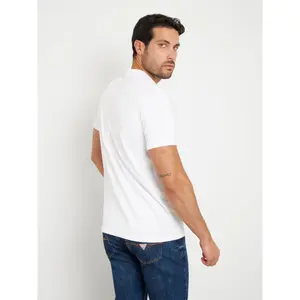 Camiseta Guess Treated image-4