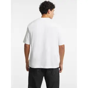 Camiseta mini triángulo Guess image-2