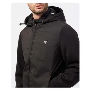 Casaco impermeável em malha Guess image-3