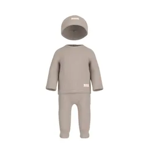 Conjunto de jersey, pantalón con pies y gorro para bebé Guess image-0