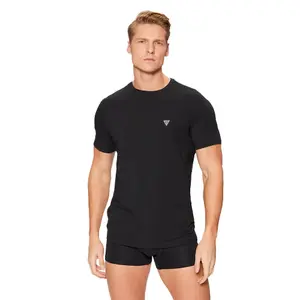 Camiseta y calzón Guess Triangle G image-1