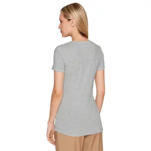 T-shirt femme Guess Cn Mini Triangle image-2