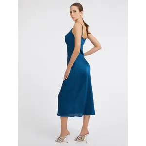 Robe femme Guess Akilina image-1