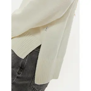 Woman sweater Guess GJ Big Triangle image-4