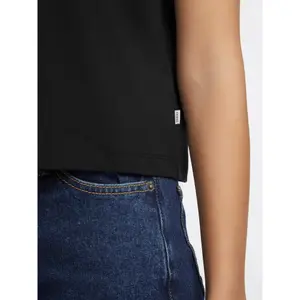 Women's T-shirt Guess Boxy image-4