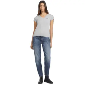 Camiseta slim de cuello pico para mujer Guess American image-2