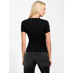 Camiseta de mujer Guess Triangle Python image-2