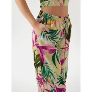 Pantalón de chándal mujer Guess Ines Wide Leg image-4