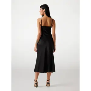 Women's long dress Guess New Akilina image-2