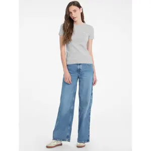 Women's pocket T-shirt Guess image-1