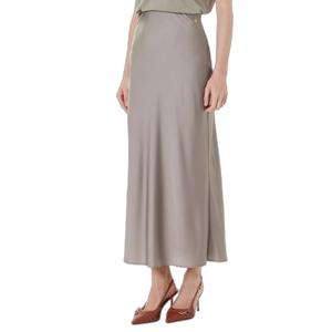 w5yd55-wf1t2-g1j1-gonna-lunga-in-satin-donna-guess-sibilla-taupe-lavato