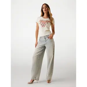 Camiseta de mujer Guess Triangle Flowers image-2