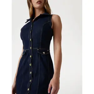 Vestido ajustado Guess Destiny image-4