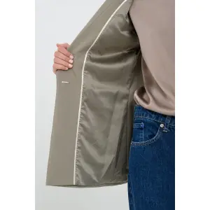 Blazer simples de botão para mulher Guess Dorothee image-6