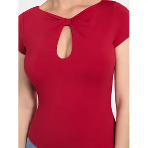 Camiseta recortada feminina Guess Joye image-3