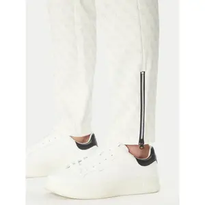 Pantalón de chándal con logo Guess Korbin image-4