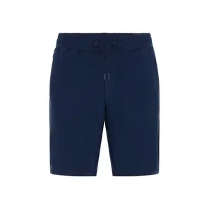 Short Guess Arlo image-0