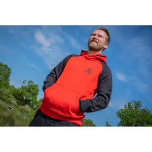 Sweatshirt Guru image-3