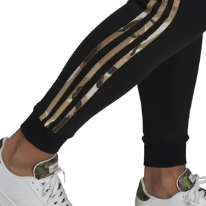 Pantalones adidas Essentials Fleece Camo-Print image-6
