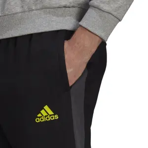 Pantalón de chándal para hombre adidas Badge of Sport image-5