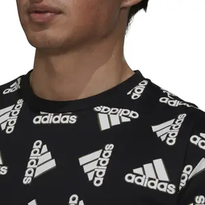 Camiseta adidas Essentials Loose Giant image-6