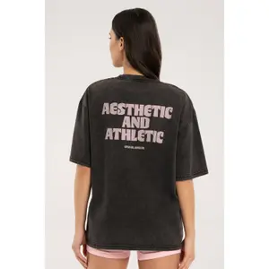 T-shirt oversize femme Gym Glamour Aesthetic and Athletic image-2
