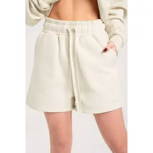 Women's shorts Gym Glamour Classic image-3