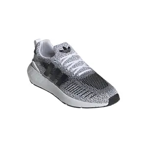 Baskets adidas Swift Run 22 image-1