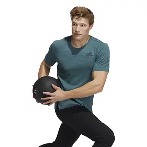 T-shirt adidas City Elevated image-3