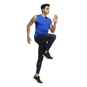Linne adidas Techfit Fitted image-3