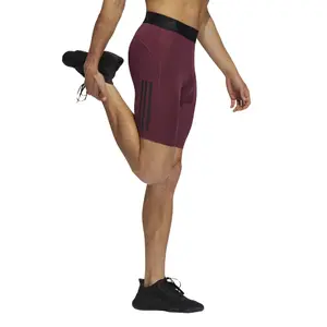 Pantalones cortos adidas Techfit image-5