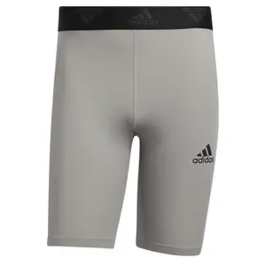 Pantalones cortos adidas Techfit image-0